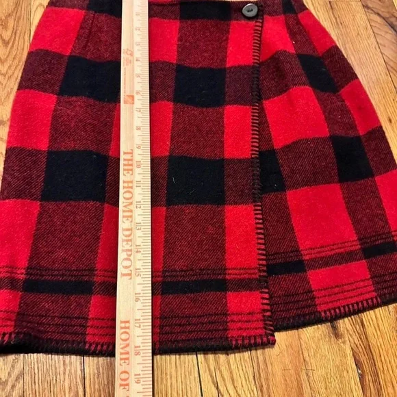 Vintage Ralph Lauren Country Red & Black Buffalo Plaid Wool Wrap Skirt SZ: 8 - Picture 6 of 6